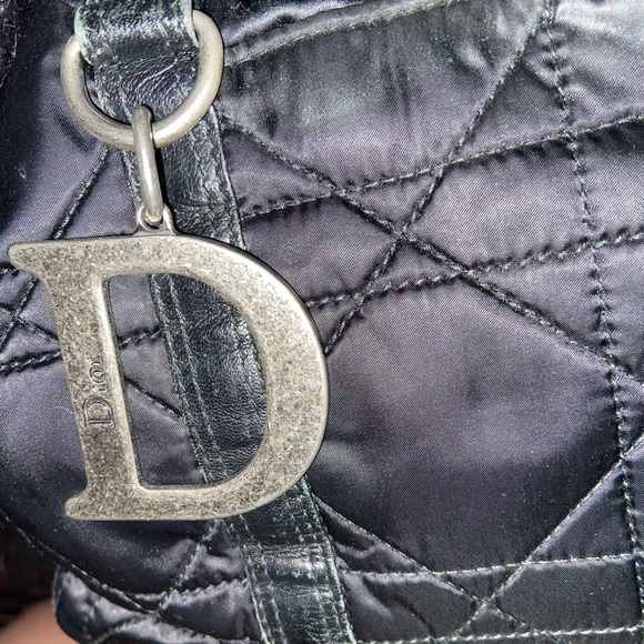 Auth CHRISTIAN DIOR Quilted Nylon  "Pre-owned". - Picture 4 of 13